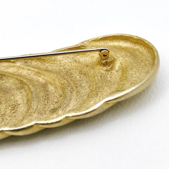 Vintage MCM Large Brushed Matte Gold Tone Sculpted Wing Statement Brooch (EUC) - Picture 6 of 8